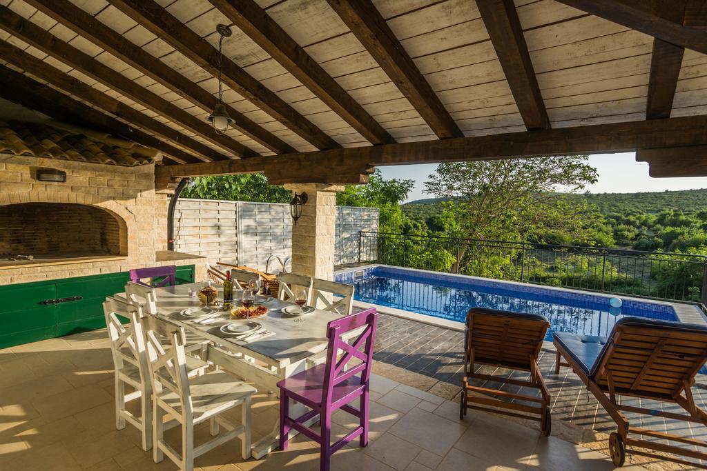 Villa Dvori Dida Mile Sveti Petar  Bilik gambar
